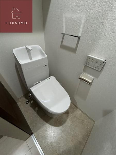 トイレ　清潔感のあるトイレです
