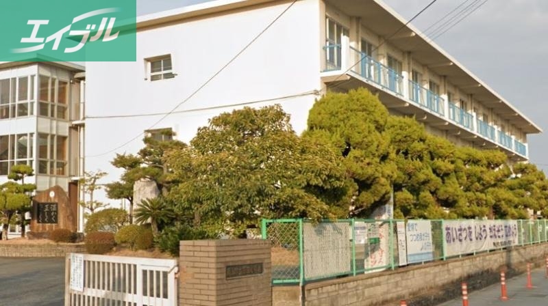 小学校　岡山市立芳田小学校（小学校）まで1123m