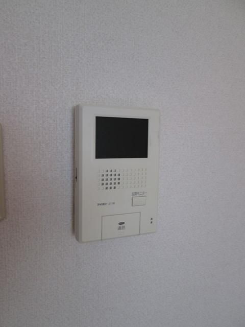 セキュリティ　★お洒落な外観・内観・海近1K★