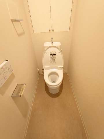 トイレ　別部屋参考写真