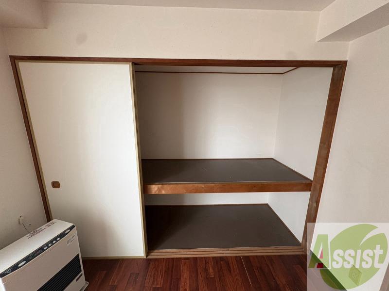 収納　収納もバッチリあるのでお部屋が片付きますよ！