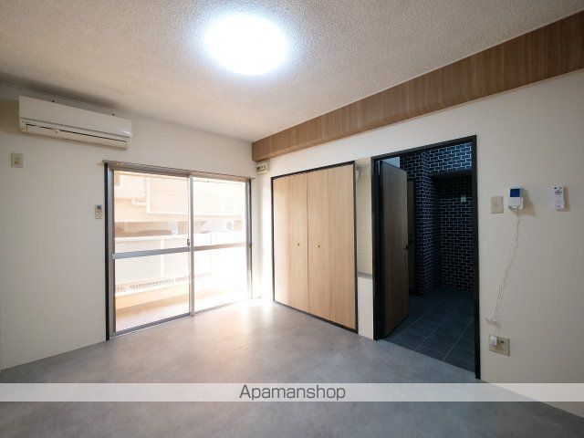 ＪＲ山陽本線 瀬戸駅 徒歩5分 3階建 築38年の内装写真