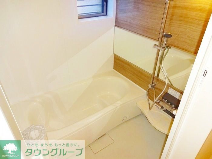 バス・シャワールーム　お問合せはタウンハウジングまで！※現地待合わせ相談可能