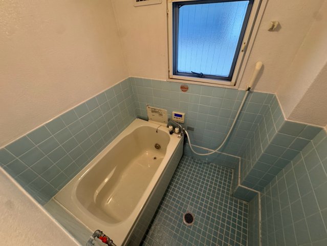 シャトレイユの風呂写真