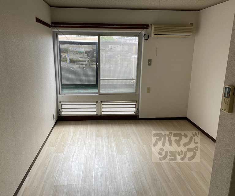 カツラフラットの居間写真
