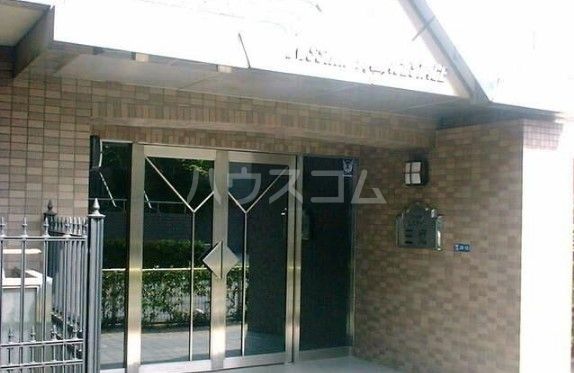 日神パレステージ三鷹の外観写真