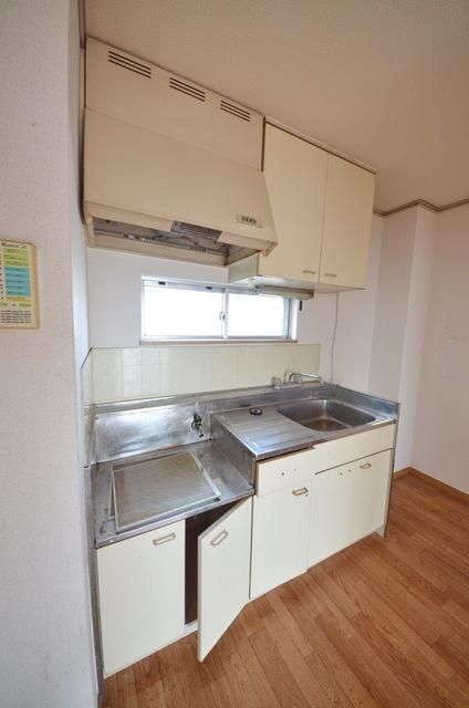 キッチン　★お部屋探しは株式会社タウンハウジング東京まで★