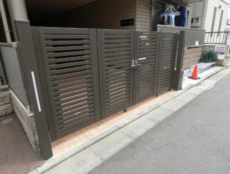京成押上線 八広駅 徒歩5分 3階建 築20年の外観写真