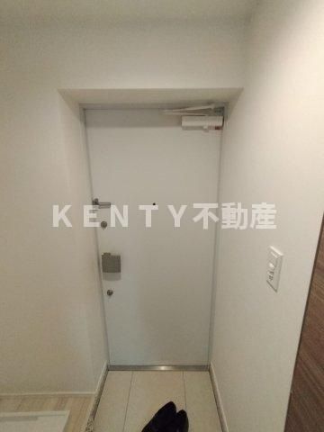 玄関　落ち着いた空間のお風呂です