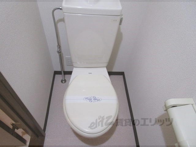 【フレア千本三条のトイレ】