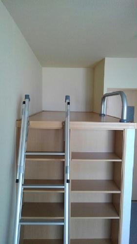 その他部屋・スペース　150m程の高さにベッドスペースがございます。