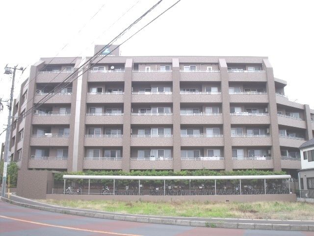 【船橋市山手のマンションの建物外観】