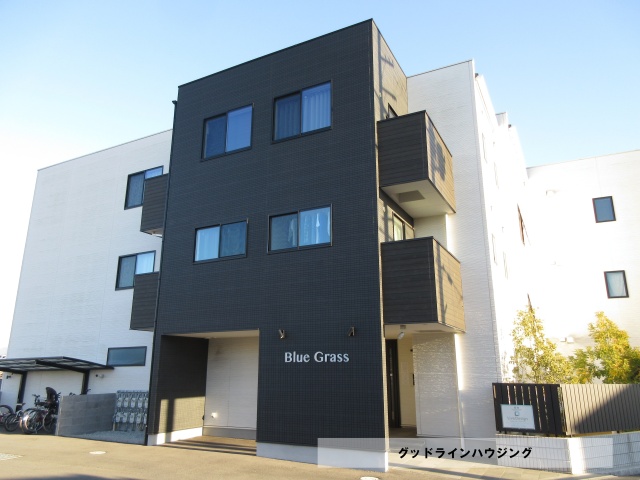 Blue Grassの建物外観