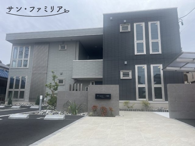 豊橋市三ノ輪町のアパートの建物外観