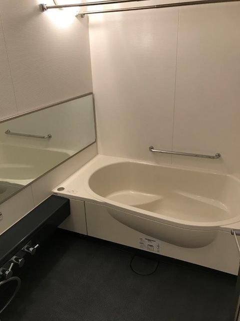 バス・シャワールーム　浴室換気乾燥機・追焚機能付