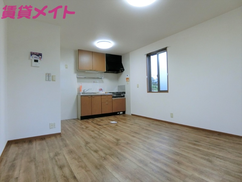 居室・リビング　同型参考写真