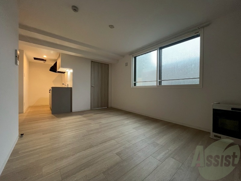 居室・リビング　広くてキレイなお部屋が広がっていて、充実した生活が送れそう。