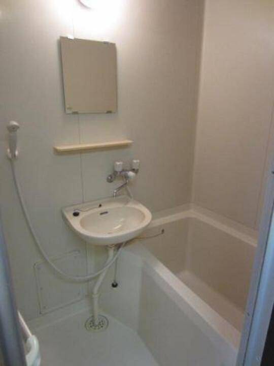 バス・シャワールーム　浴室