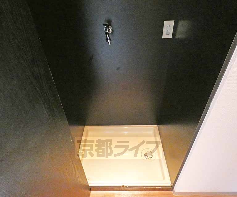 その他設備　洗濯機置きです。