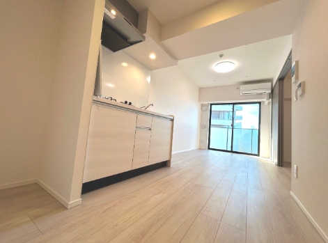 居室・リビング　☆明るい洋室☆