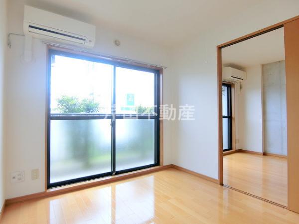 居室・リビング　写真は別のお部屋のイメージです