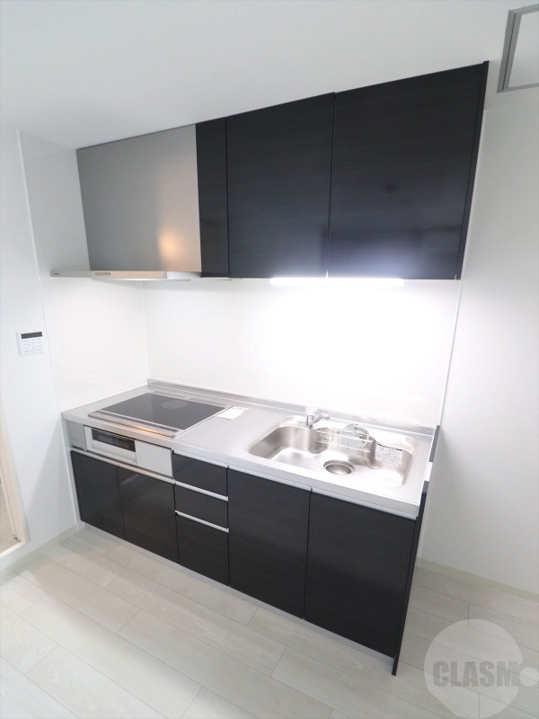 キッチン　ＩＨ２口コンロ・グリル付き