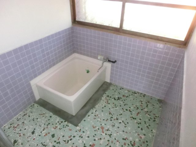 バス・シャワールーム　洗い場が広い浴室！