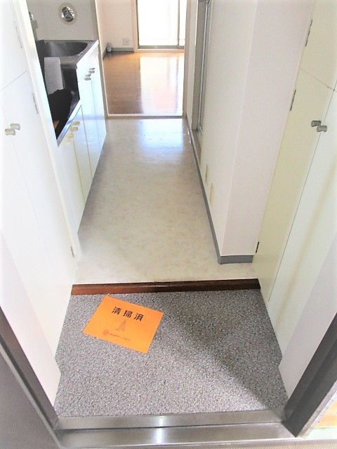 玄関　リフォーム前参考