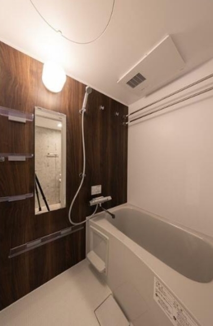 バス・シャワールーム