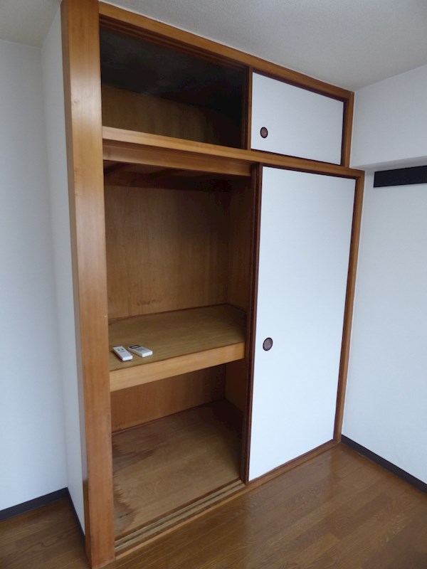 収納　違うお部屋の写真です。ご参考までに