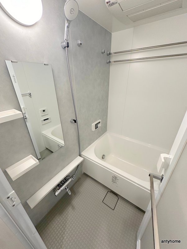 バス・シャワールーム