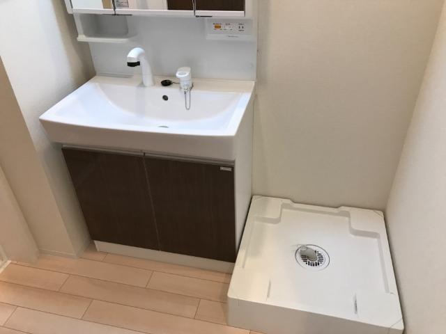 洗面設備　洗髪洗面化粧台