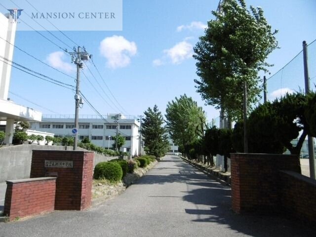 中学校　新潟市立東新潟中学校（中学校）まで1623m