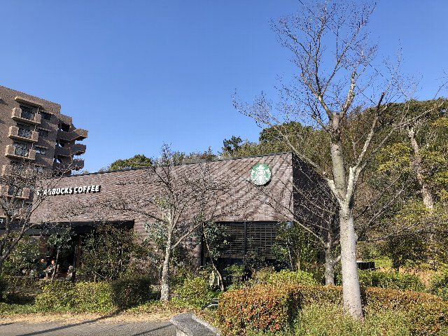飲食店　スターバックスコーヒー 博多の森店（飲食店）まで3834m
