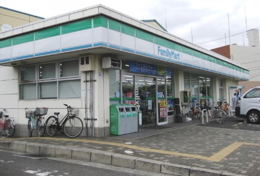 コンビニ　ファミリーマート 大開四丁目店（コンビニ）まで2338m