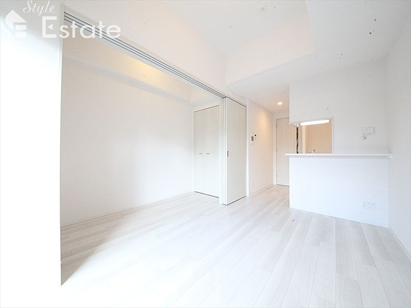 居室・リビング　内装