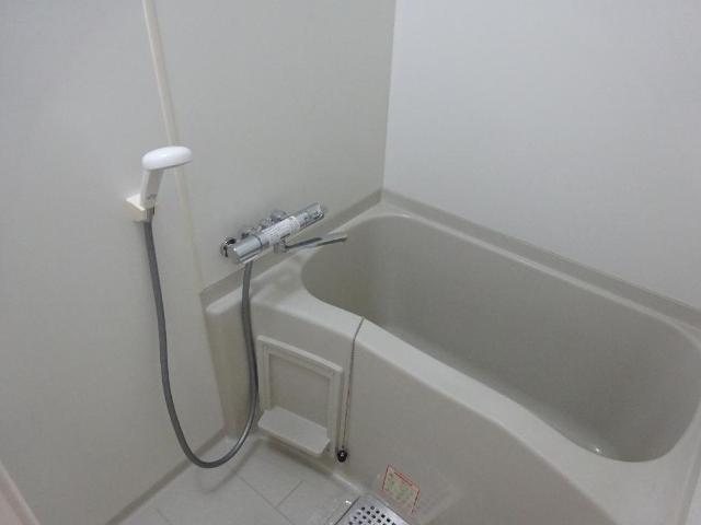 バス・シャワールーム　バス（イメージ）