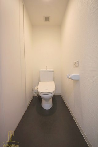 トイレ　クリスタルブライト天満橋リバーサイド