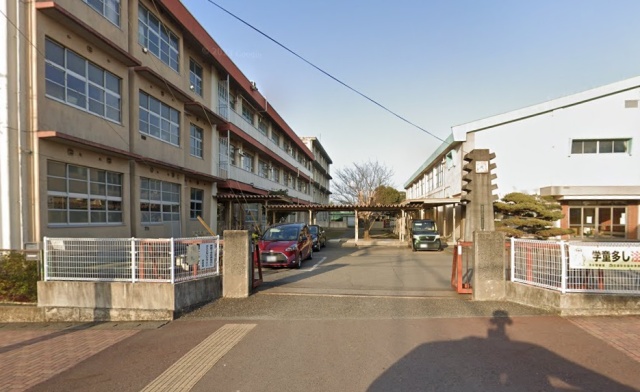 小学校　静岡市立清水有度第一小学校（小学校）まで2635m