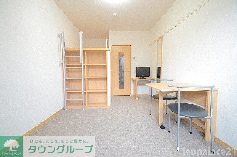 居室・リビング　同タイプの物件写真となります