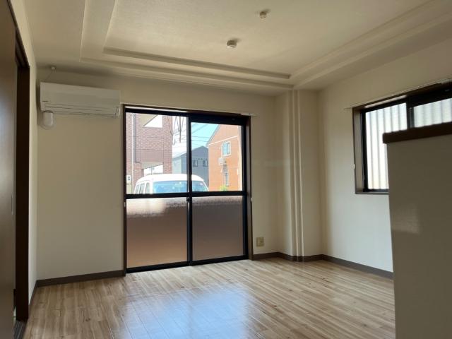 居室・リビング　リビング