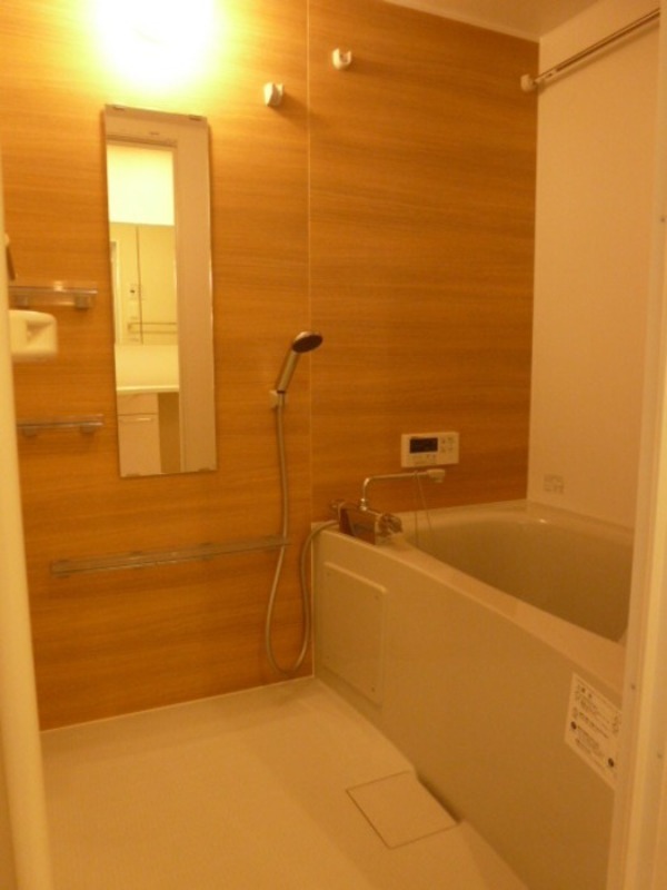 バス・シャワールーム　図面と現状に相違がある場合には現状を優先