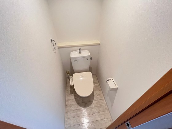 トイレ　※別部屋の写真です