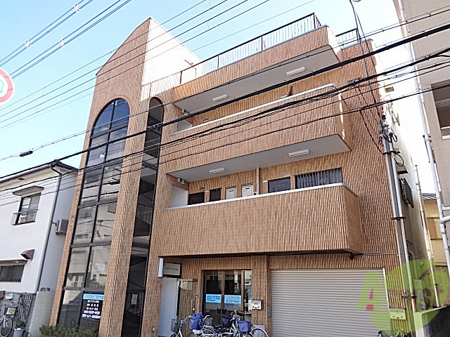 建物外観　豊中市岡上の町「アゼリアマンション」