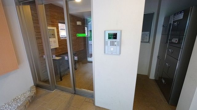エントランス