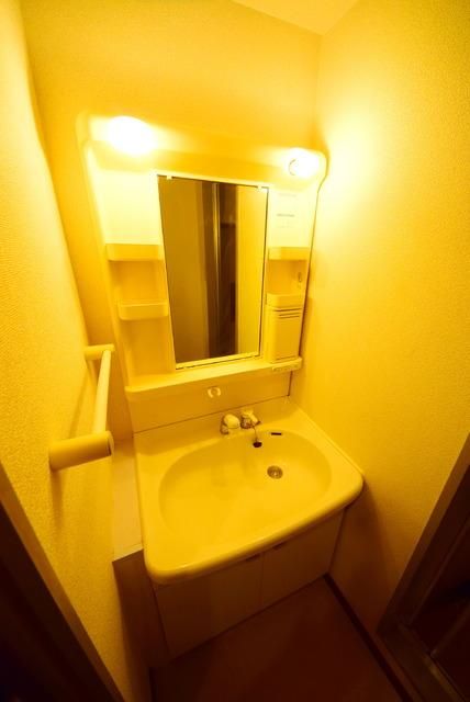 洗面設備　★★嬉しい洗髪化粧台★★