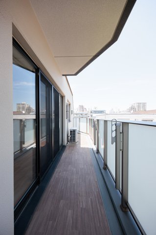 バルコニー　※写真は同タイプ住戸です。