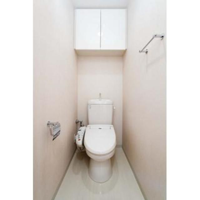 トイレ　※写真は同タイプ住戸です
