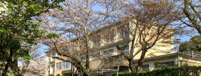 中学校　浜松市立都田中学校（中学校）まで4108m