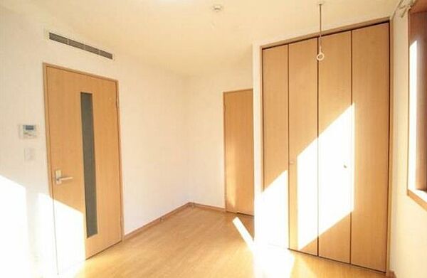 居室・リビング　弊社は都内全域の物件が仲介手数料最大無料でご紹介可能です！